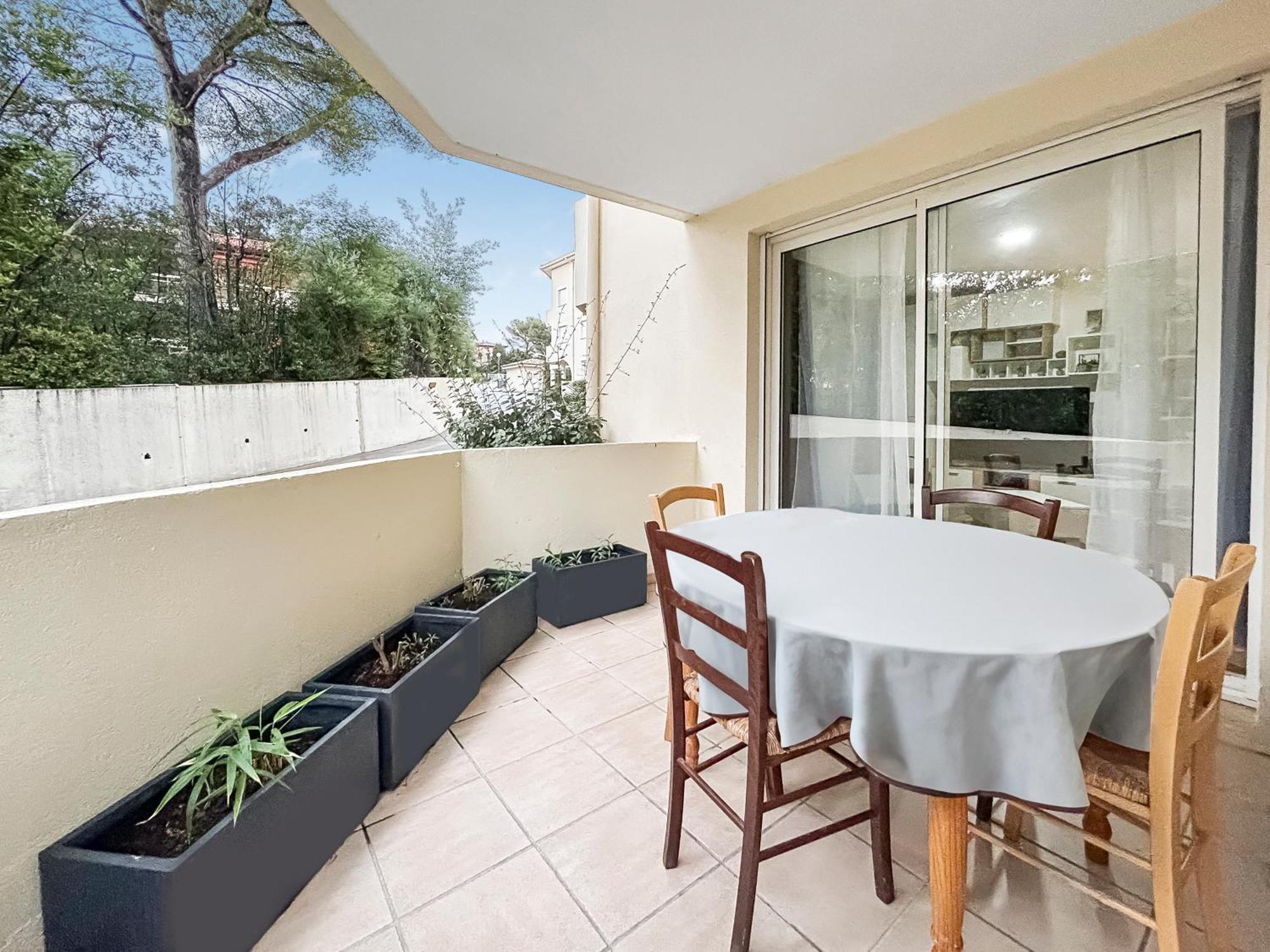 Saint-RaphaëlBalcon, Parking, Piscine Et Clim' A 2 Pas Du Port Santa Lucia公寓 外观 照片